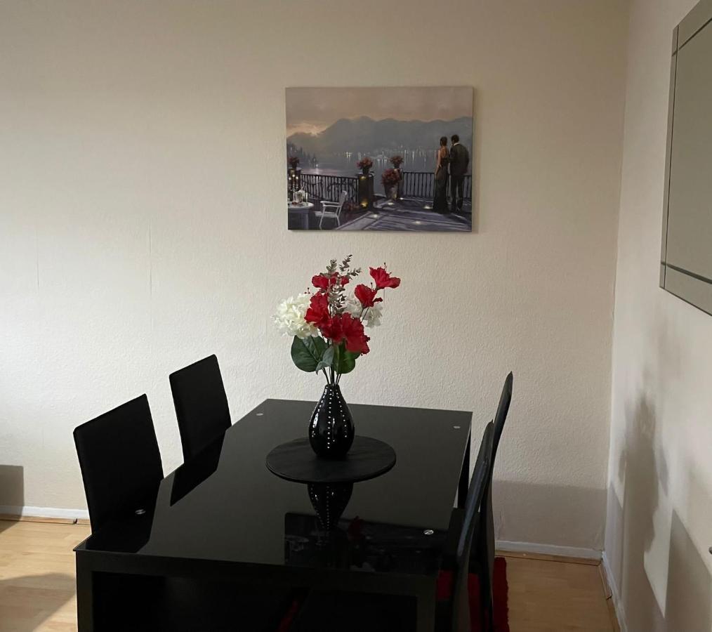 Nnk Air Bnb Enfield Exteriér fotografie